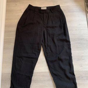 Everlane Put Together Pleat Trouser